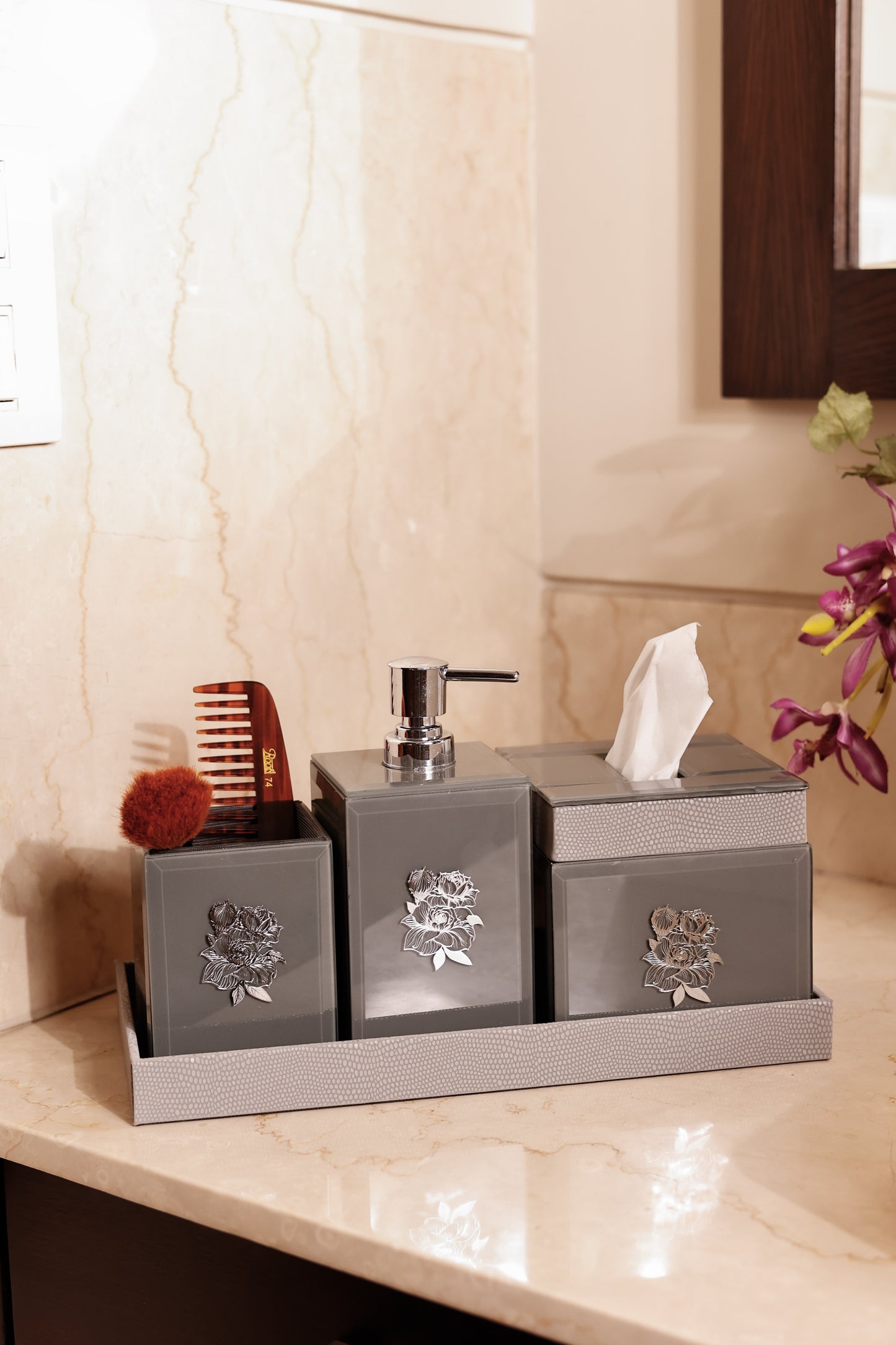 Tranquil Touch Bathroom Set (Gray)