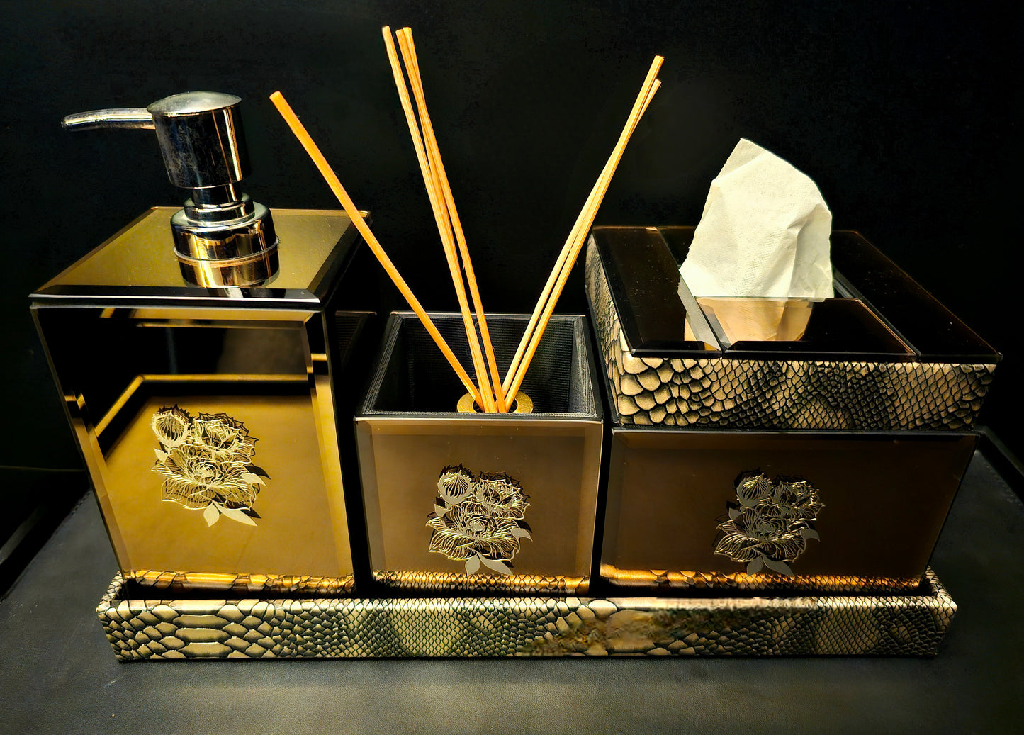 Tranquil Touch Bathroom Set (copper)