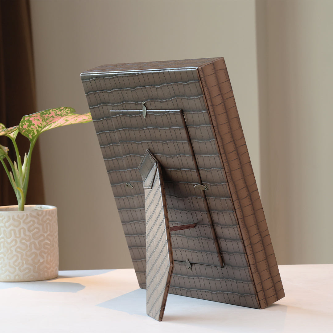 Prism Collection photoframe -Brown
