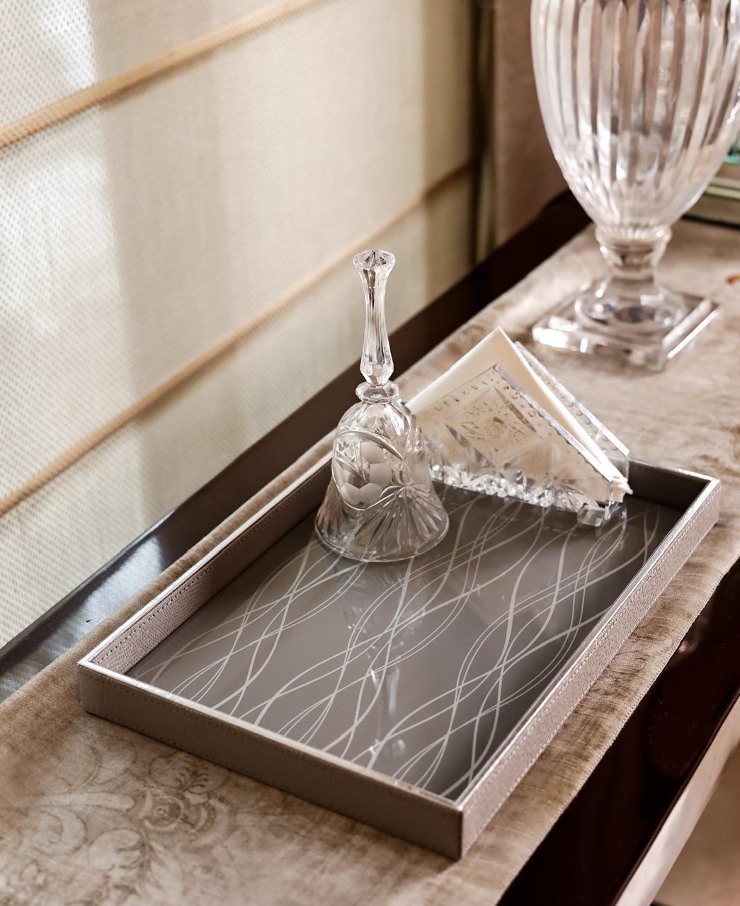 Luxe Lacquer Tray (Big)