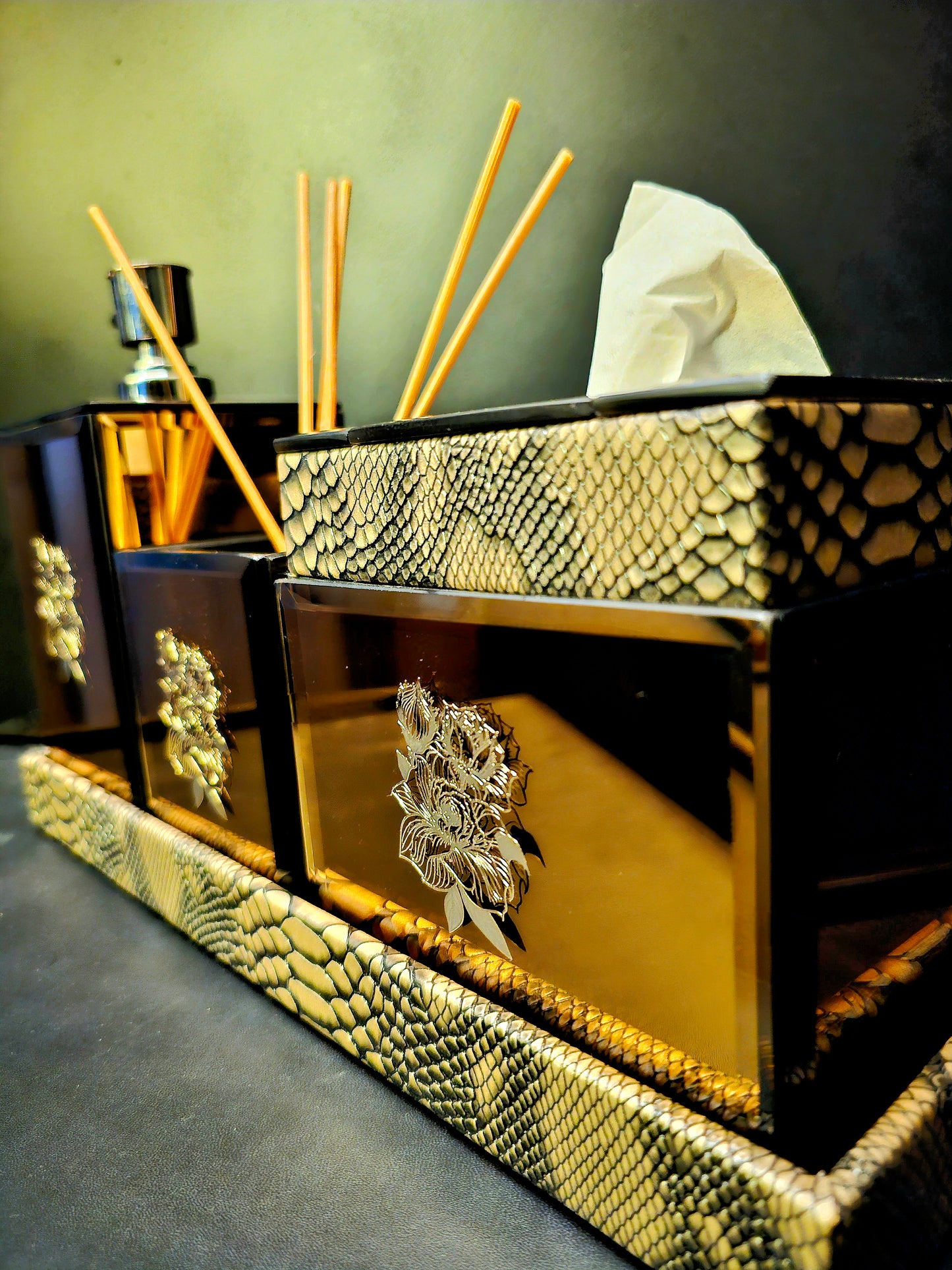 Tranquil Touch Bathroom Set (copper)